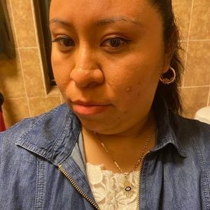 Meet your Posher, Tomasa